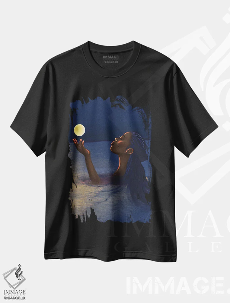 تیشرت مشکی طرح دار بر خلاف جریان، هنر آمریکایی آفریقایی تبار اثر دی لاشه آرتیستری | فروشگاه ایماژ
