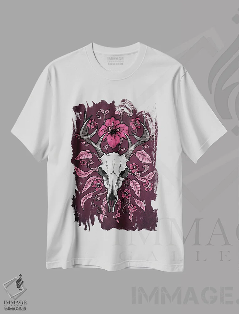 تیشرت سفید طرح دار شکوفه های وحشی، دکوراسیون جایگزین اثر دیانا لوین | فروشگاه ایماژ