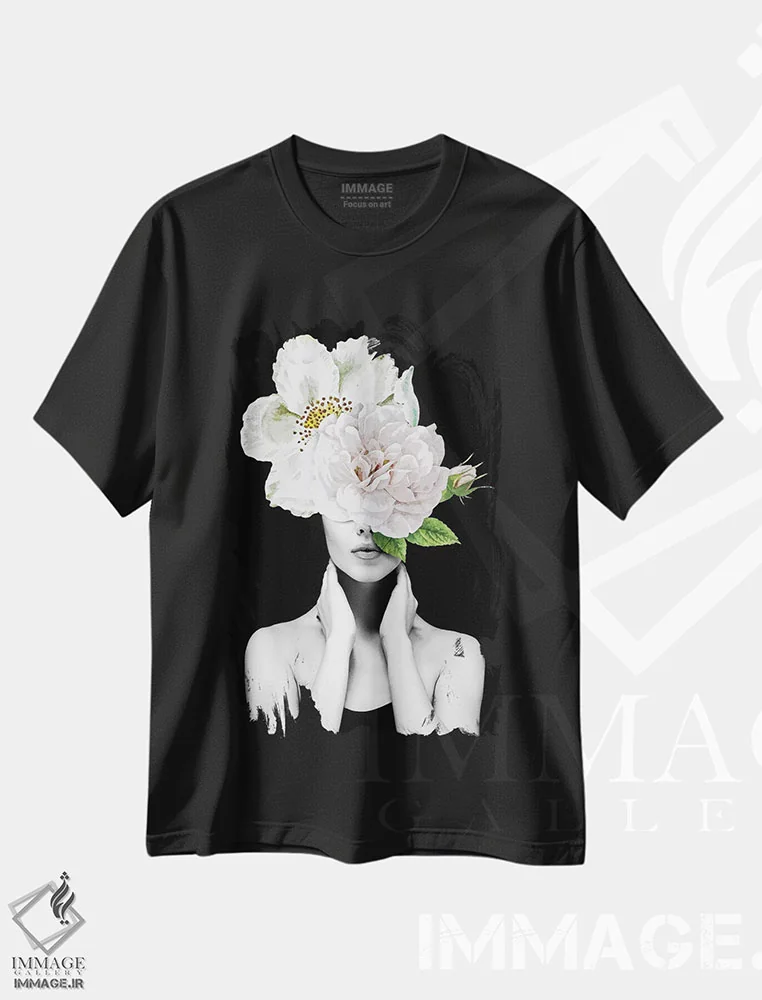 تیشرت مشکی طرح دار زن و گل ها شماره ۲، عکاسی ترکیبی اثر دانیلو د آلکساندریا | فروشگاه ایماژ