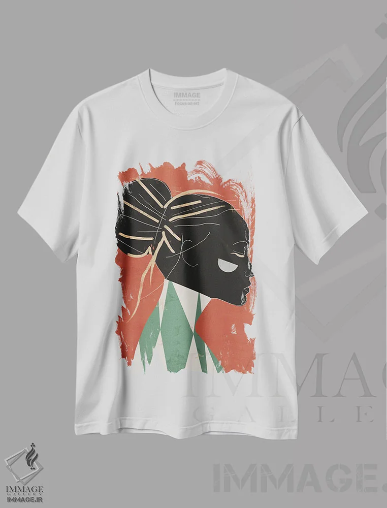 تیشرت سفید طرح دار زن رنگارنگ، هنر آمریکایی آفریقایی تبار اثر دانیلو د آلکساندریا | فروشگاه ایماژ