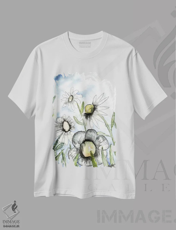 تیشرت سفید طرح دار مزرعه ای از مارجریتاهای سفید، دکور معاصر اثر درک مک کری | فروشگاه ایماژ