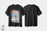 تیشرت مشکی طرح دار ساحل در غروب آفتاب، دکور ساحلی اثر درک مک کری | immage.ir