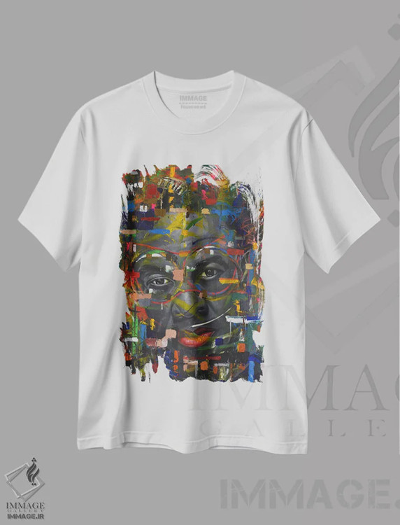 تیشرت سفید طرح دار نجواهای روح، دکور معاصر اثر دامولا آیگبایو | فروشگاه ایماژ