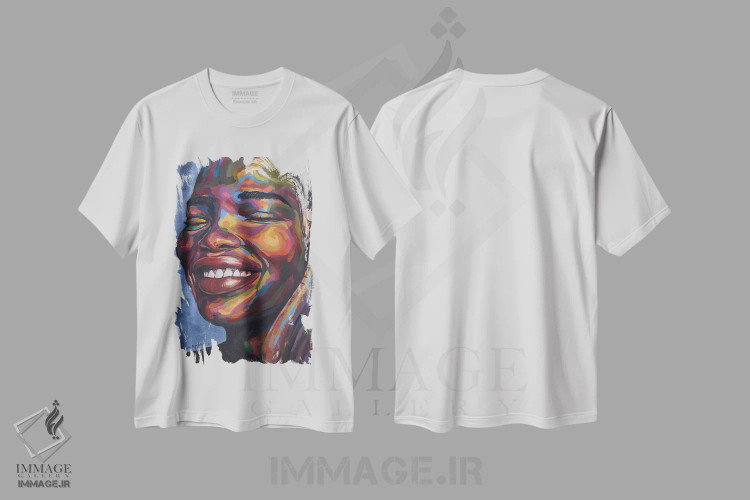 تیشرت سفید طرح دار سفرهای من IV، هنر آمریکایی آفریقایی تبار اثر دامولا آیگبایو | فروشگاه ایماژ