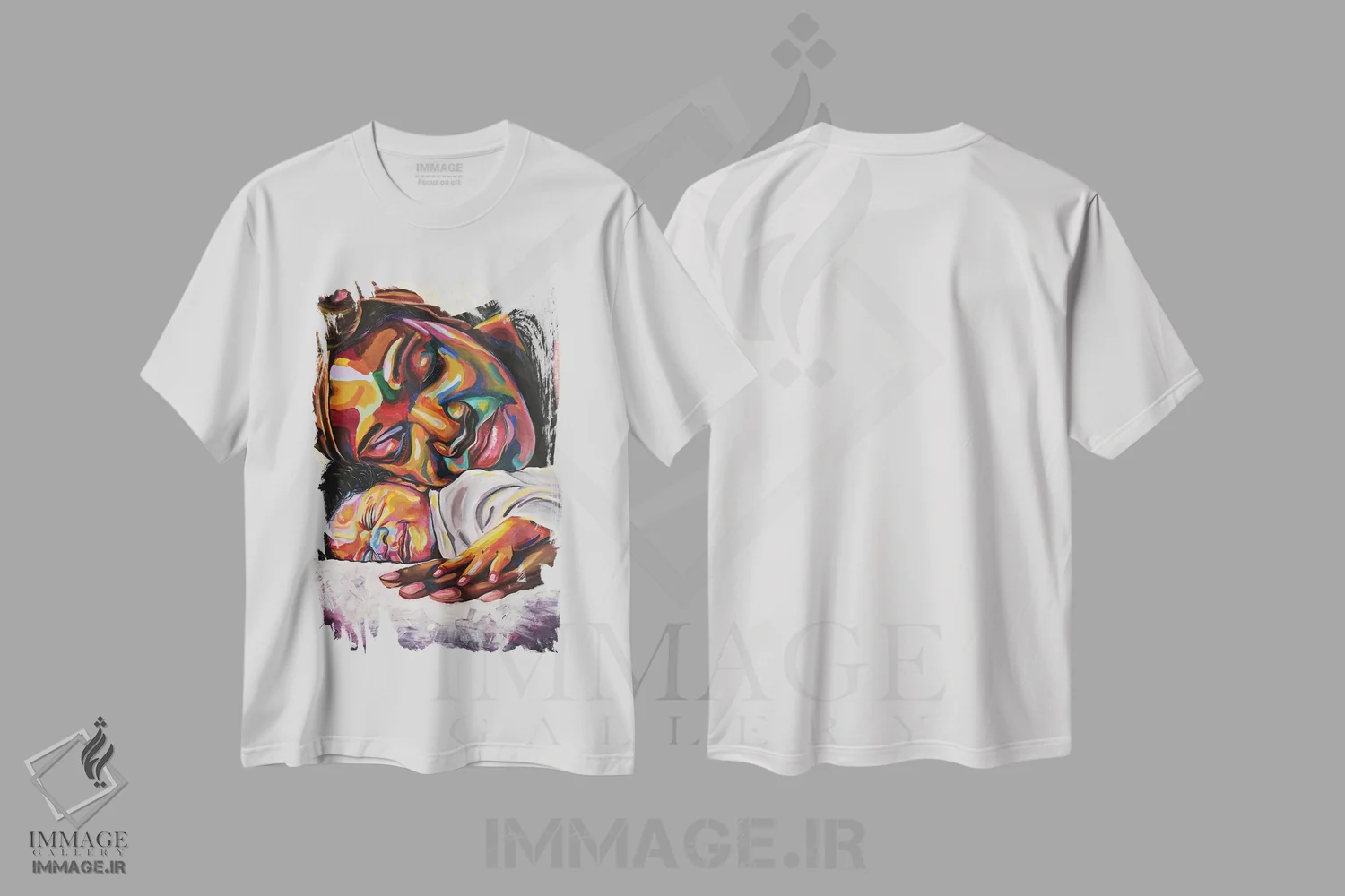 تیشرت سفید طرح دار پیوند مادری، هنر آمریکایی آفریقایی تبار اثر دامولا آیگبایو | immage.ir