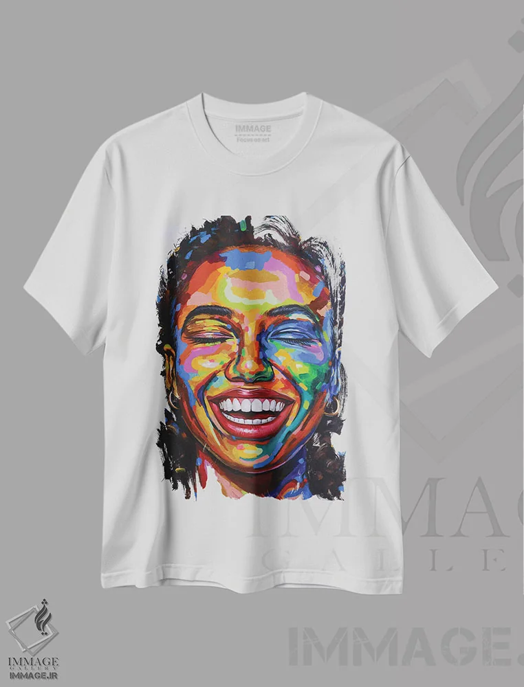 تیشرت سفید طرح دار جشن گرفتن زندگی VI، هنر فاخر معاصر اثر دامولا آیگبایو | immage.ir