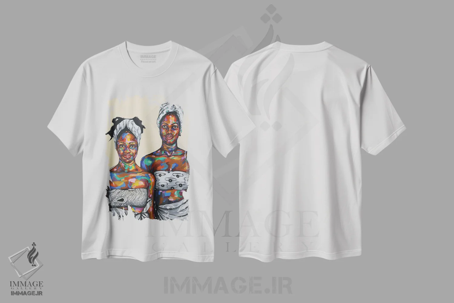 تیشرت سفید طرح دار قدرت در تنوع IV، هنر آمریکایی آفریقایی تبار اثر دامولا آیگبایو | فروشگاه ایماژ