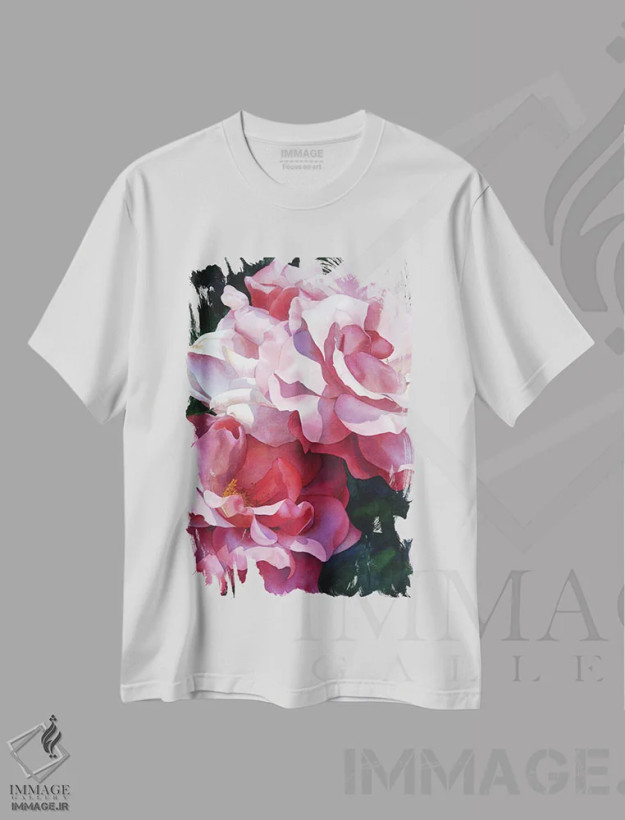 تیشرت سفید طرح دار رزها قرمز هستند، دکور معاصر اثر دیانا میلر-پیرس | فروشگاه ایماژ