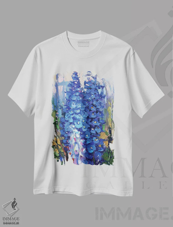 تیشرت سفید طرح دار دلفینیوم ها، مدیوم اثر دمیتری اسپیروس | فروشگاه ایماژ