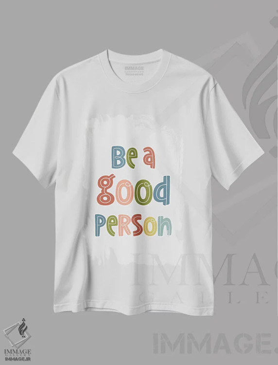 تیشرت سفید طرح دار آدم خوب، تایپوگرافی اثر دلورس ناسکرنت | immage.ir