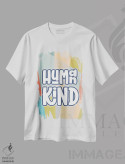 تیشرت سفید طرح دار نوع بشر، تایپوگرافی اثر دلورس ناسکرنت | immage.ir