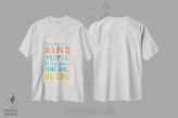 تیشرت سفید طرح دار آدم های مهربان، تایپوگرافی اثر دلورس ناسکرنت | immage.ir