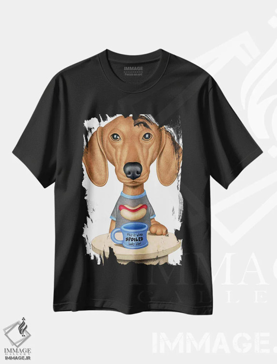 تیشرت مشکی طرح دار داشهوند قهوه ای با قهوه، تزئینی اثر دنی گوردون | immage.ir