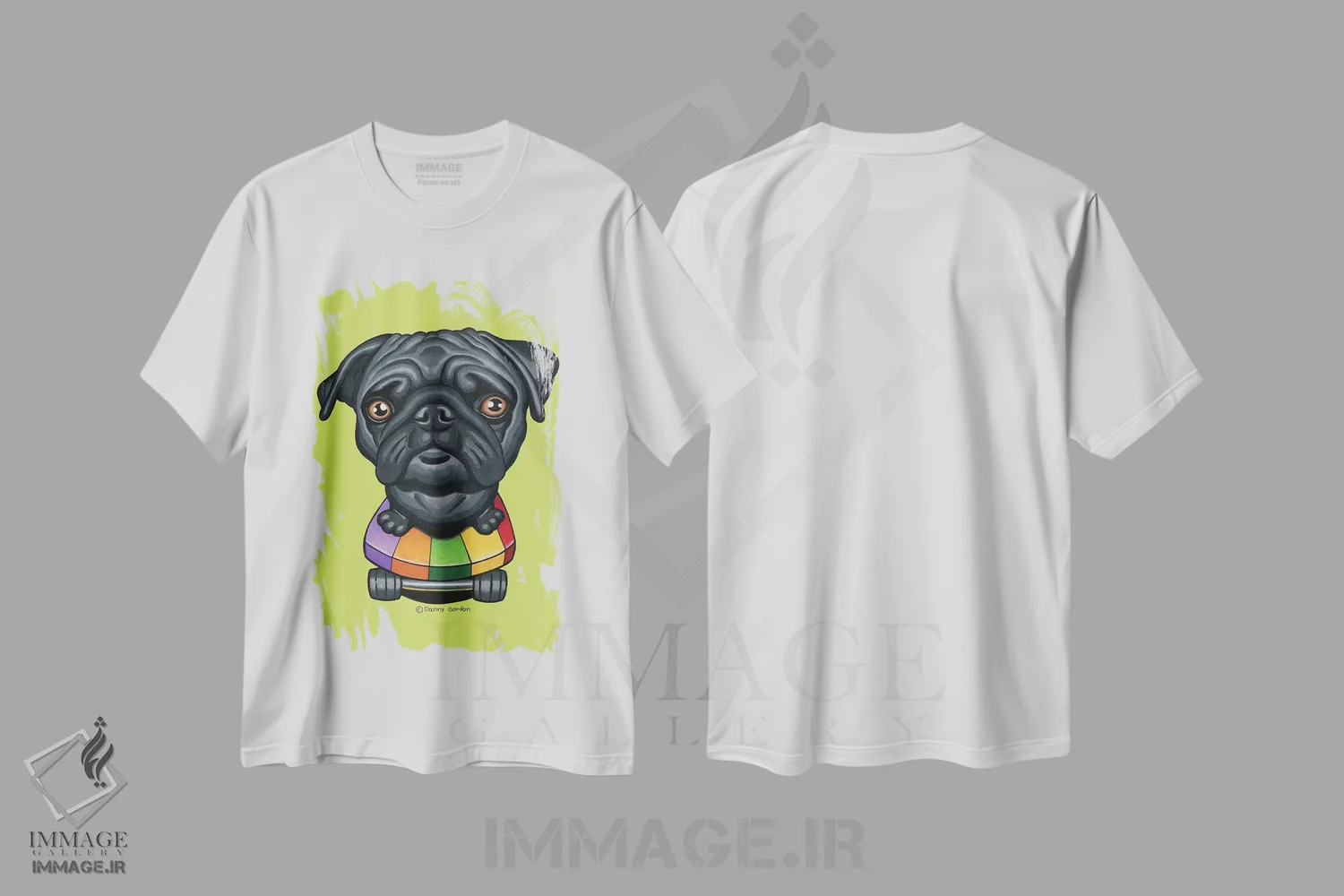 تیشرت سفید طرح دار پاگ با اسکیت بورد راه راه لیمویی، تزئینی اثر دنی گوردون | فروشگاه ایماژ