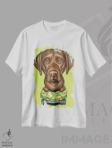 تیشرت سفید طرح دار لابرادور رتریور با اسکیت بورد لیمویی، تزئینی اثر دنی گوردون | فروشگاه ایماژ