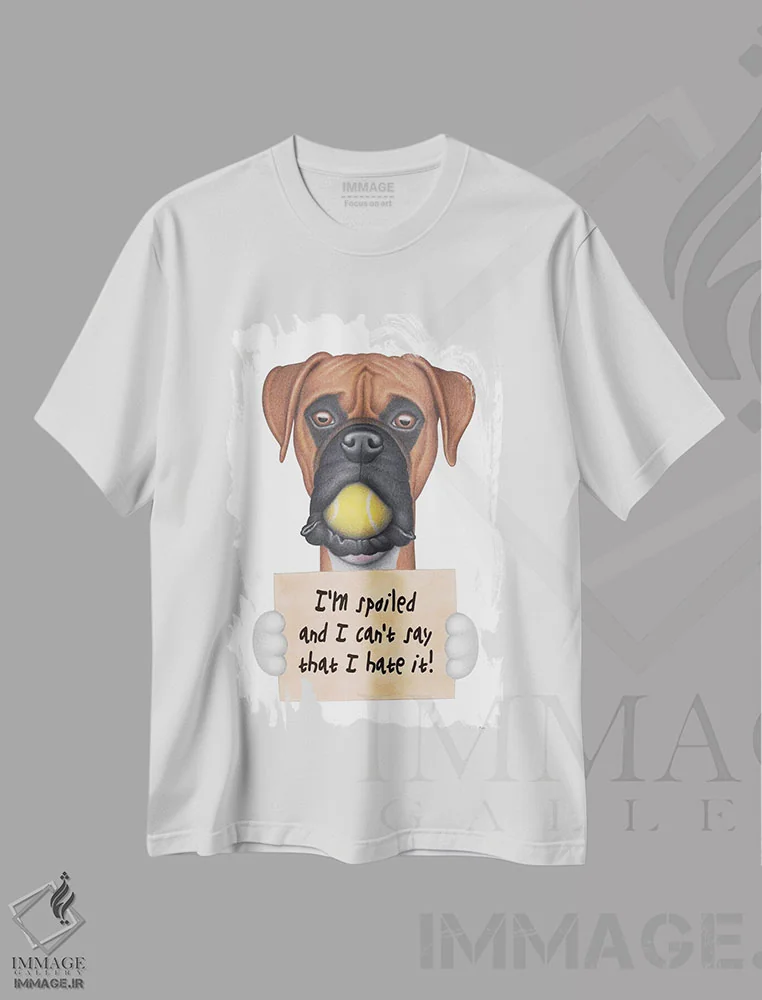 تیشرت سفید طرح دار باکسر من لوسم با توپ تنیس، تزئینی اثر دنی گوردون | immage.ir