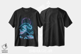 تیشرت مشکی طرح دار موج بزرگ نئونی، هنر دیجیتال اثر دانی آرت | فروشگاه ایماژ