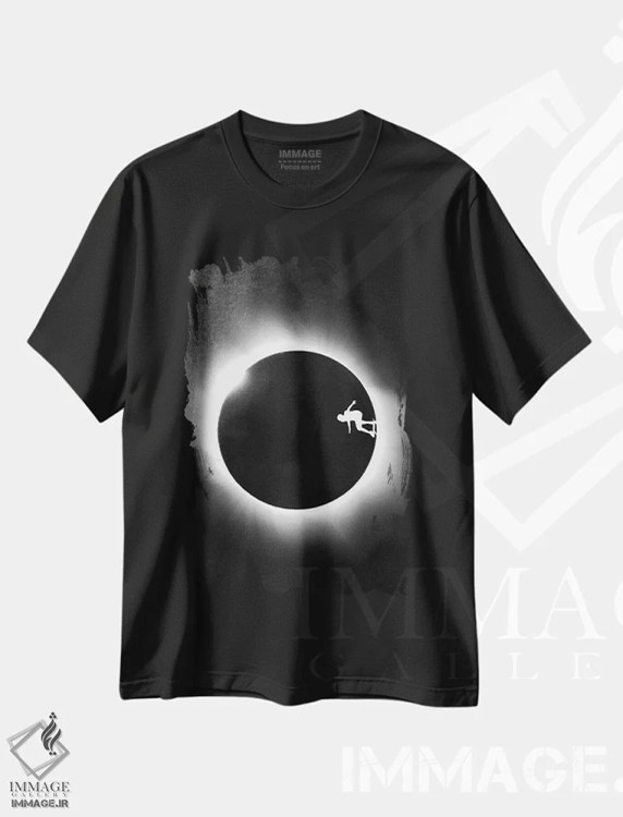 تیشرت مشکی طرح دار رویاپردازی محال، هنر دیجیتال سیاه و سفید اثر راب دابی | immage.ir