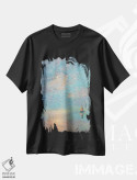 تیشرت مشکی طرح دار رودخانه مه آلود، هنر فاخر معاصر اثر دمیتری اولین | فروشگاه ایماژ