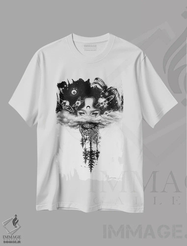 تیشرت سفید طرح دار آسمانی، دکوراسیون جایگزین اثر دوریانا پوپا | فروشگاه ایماژ