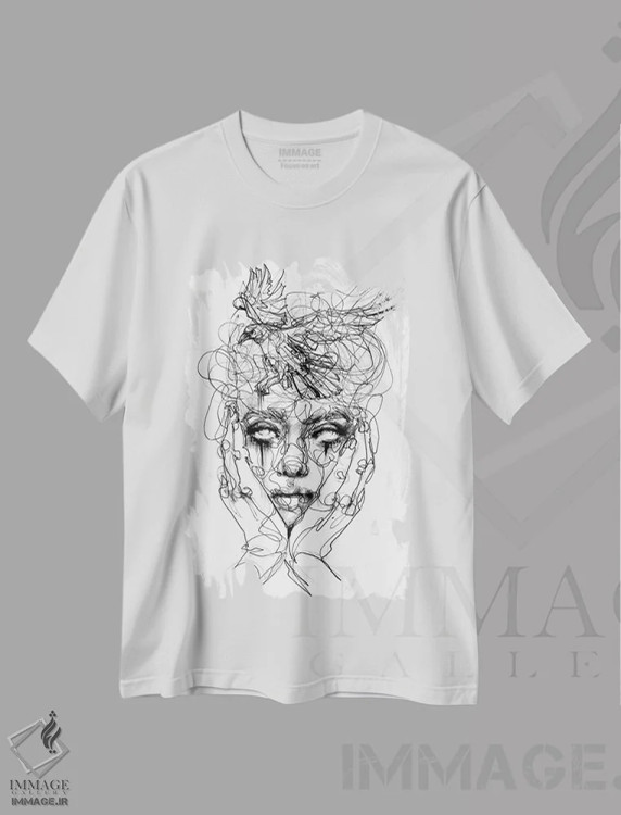 تیشرت سفید طرح دار گرفتن، دکوراسیون جایگزین اثر دوریانا پوپا | immage.ir