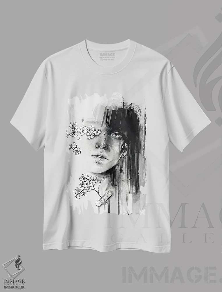 تیشرت سفید طرح دار جاری، دکوراسیون جایگزین اثر دوریانا پوپا | immage.ir