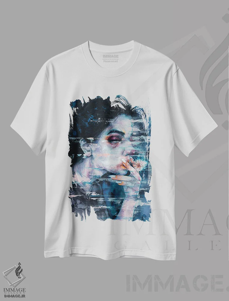 تیشرت سفید طرح دار اختلال تصویری، دکوراسیون جایگزین اثر دوریانا پوپا | immage.ir