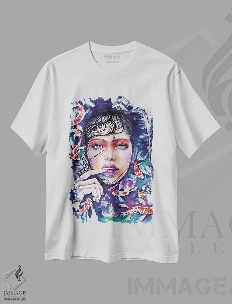 تیشرت سفید طرح دار دختر کوی، دکوراسیون جایگزین اثر دوریانا پوپا | فروشگاه ایماژ