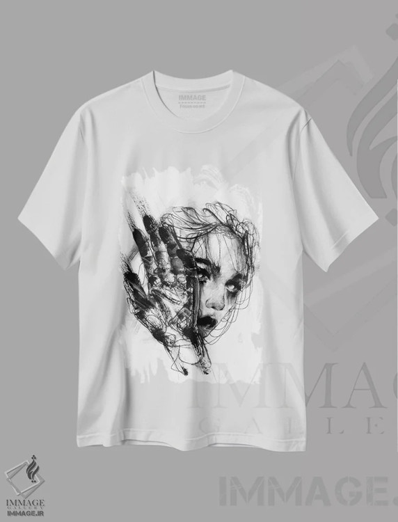 تیشرت سفید طرح دار نامتناسب، دکوراسیون جایگزین اثر دوریانا پوپا | فروشگاه ایماژ
