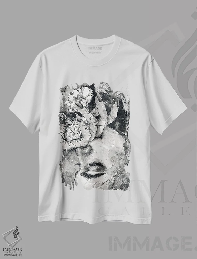 تیشرت سفید طرح دار خارآلود، دکوراسیون جایگزین اثر دوریانا پوپا | فروشگاه ایماژ