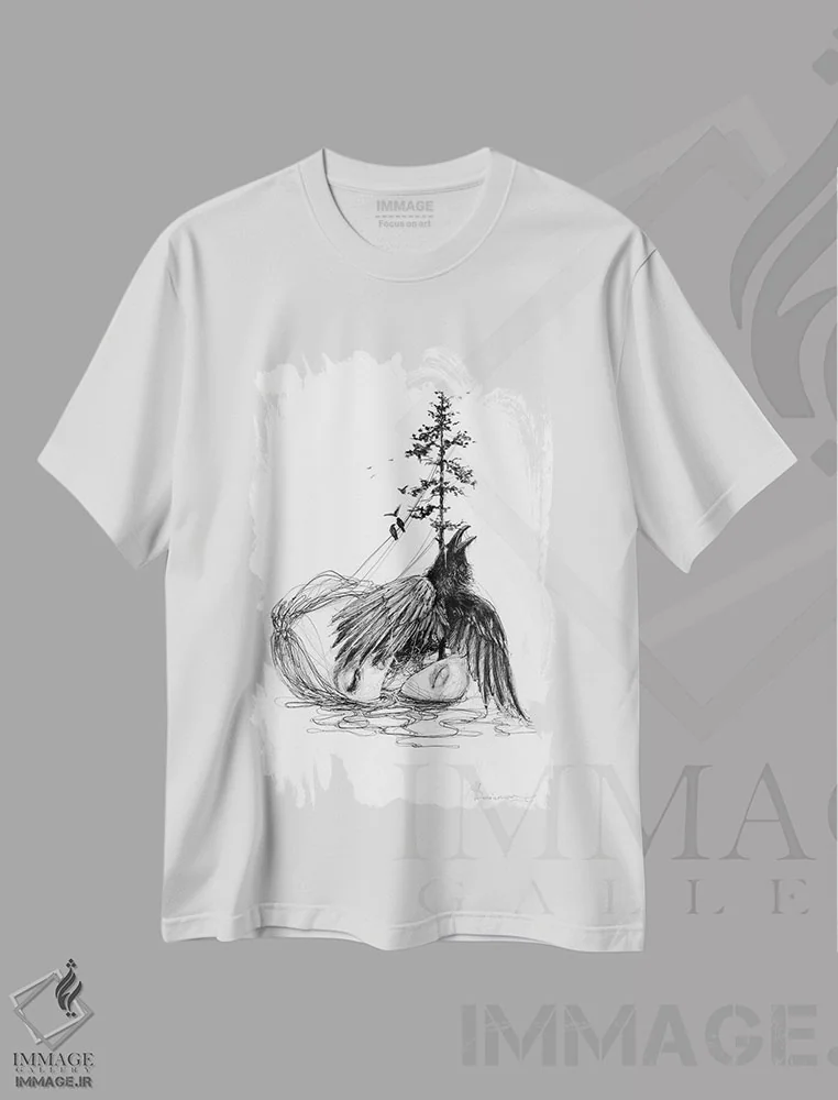 تیشرت سفید طرح دار کلاغ سیاه، دکوراسیون جایگزین اثر دوریانا پوپا | immage.ir