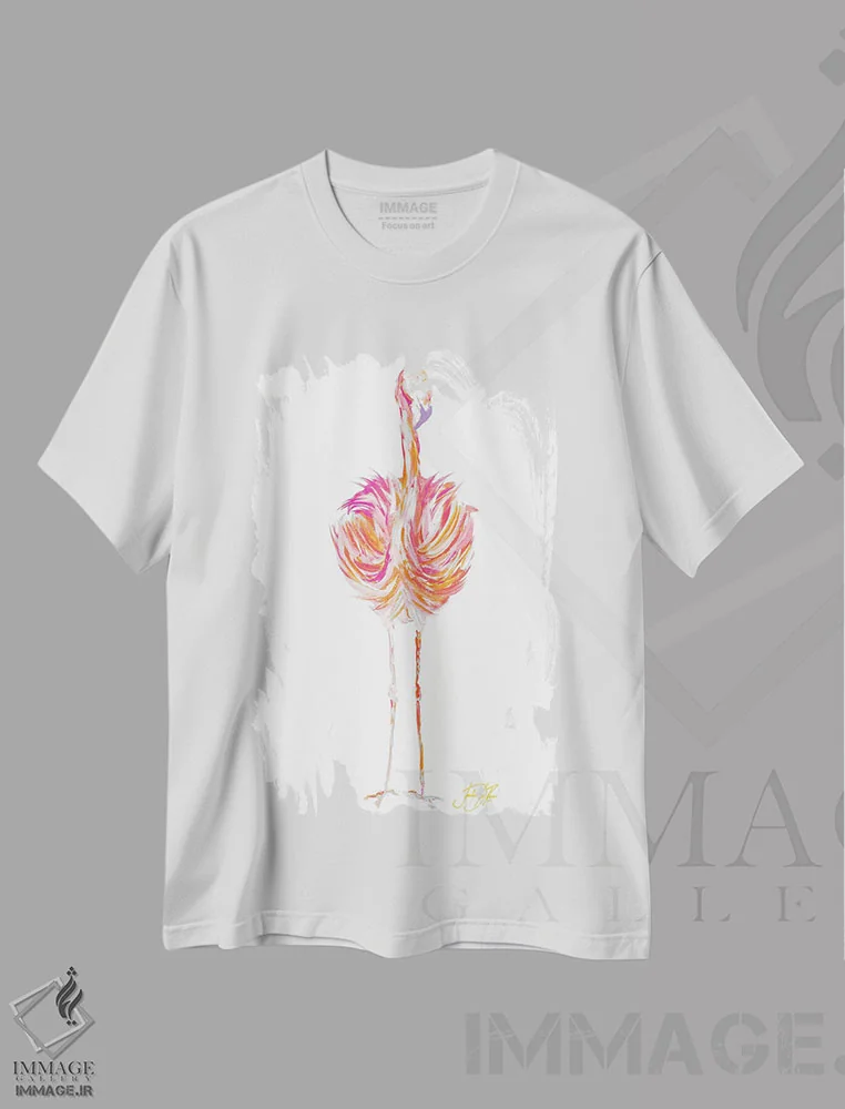 تیشرت سفید طرح دار فلامینگوی پرانرژی I، دکور ساحلی اثر جولی دریسه | immage.ir