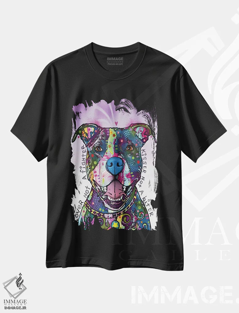 تیشرت مشکی طرح دار عاشق نه جنگجو، بوس کن نه گازگیر، مدیوم اثر دین روسو | فروشگاه ایماژ