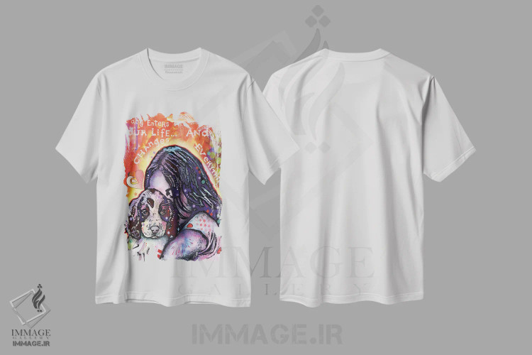 تیشرت سفید طرح دار یک سگ همه چیز را تغییر می دهد، مدیوم اثر دین روسو | فروشگاه ایماژ