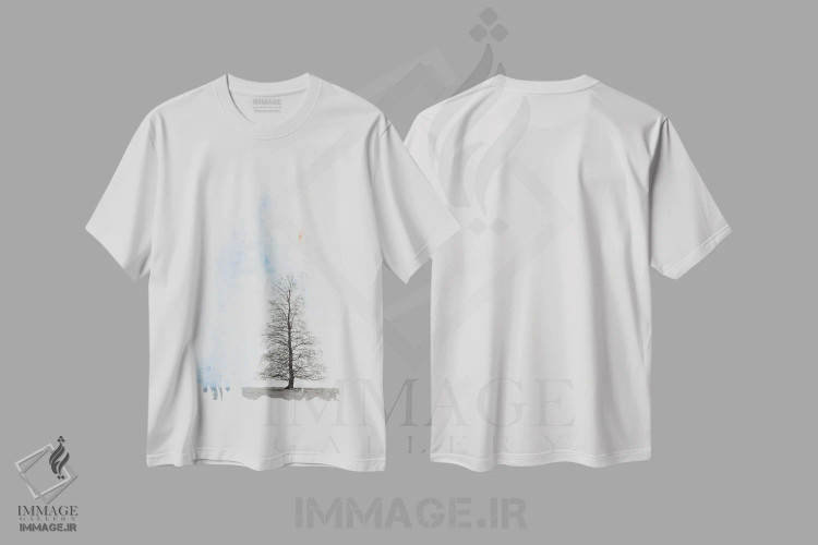 تیشرت سفید طرح دار درخت تنها، عکاسی ترکیبی اثر دبورا رِوِل | فروشگاه ایماژ