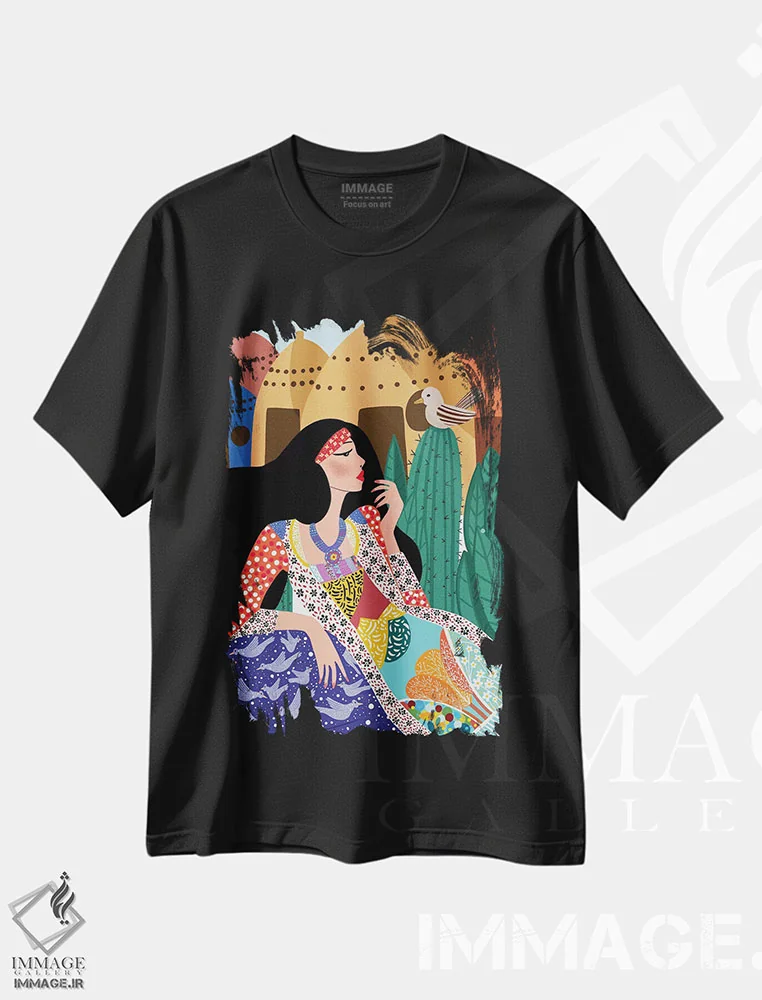 تیشرت مشکی طرح دار ملکهٔ کندو، دکور بوهمی اثر دینا راژین | immage.ir