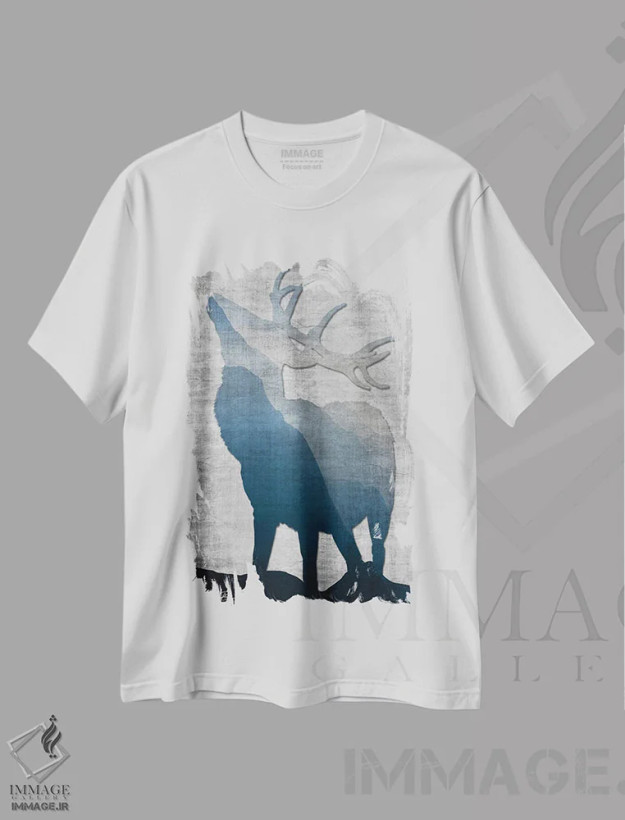 تیشرت سفید طرح دار سیلوئت گوزن نر ۲، دکور کلبه و لژ اثر دنیس براون | فروشگاه ایماژ