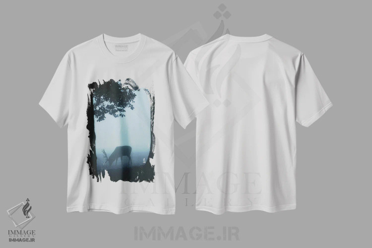 تیشرت سفید طرح دار چَراییدن، دکور کلبه و لژ اثر دنیس براون | immage.ir