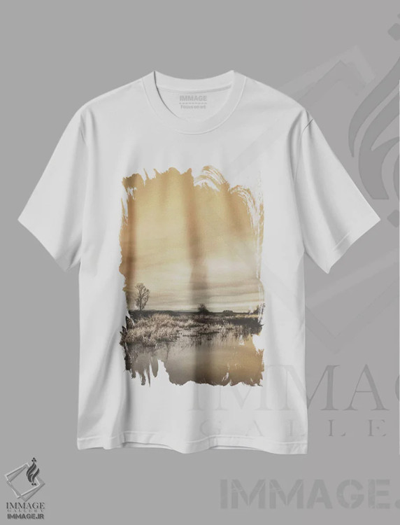 تیشرت سفید طرح دار درخت کنار برکه، مدیوم اثر دان شوارتز | immage.ir