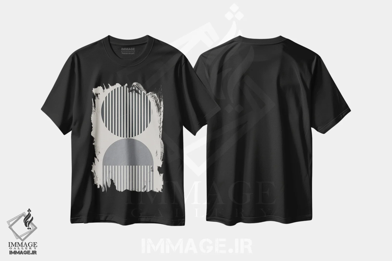 تیشرت مشکی طرح دار نوارهای عمودی یک، آبستره اثر دنیلا سانتیاگو | فروشگاه ایماژ
