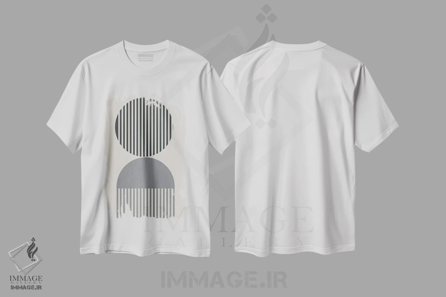 تیشرت سفید طرح دار نوارهای عمودی یک، آبستره اثر دنیلا سانتیاگو | immage.ir