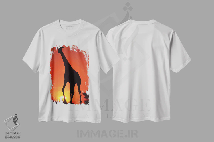 تیشرت سفید طرح دار سیلوئت زرافه در غروب، آفریقای جنوبی، پارک ملی کروگر، مدیوم اثر دیوید اسلیتر | فروشگاه ایماژ