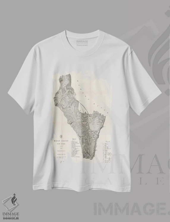 تیشرت سفید طرح دار نقشه وست پوینت، نیویورک، ۱۸۸۳، تزئینی اثر دن اسپرول | فروشگاه ایماژ