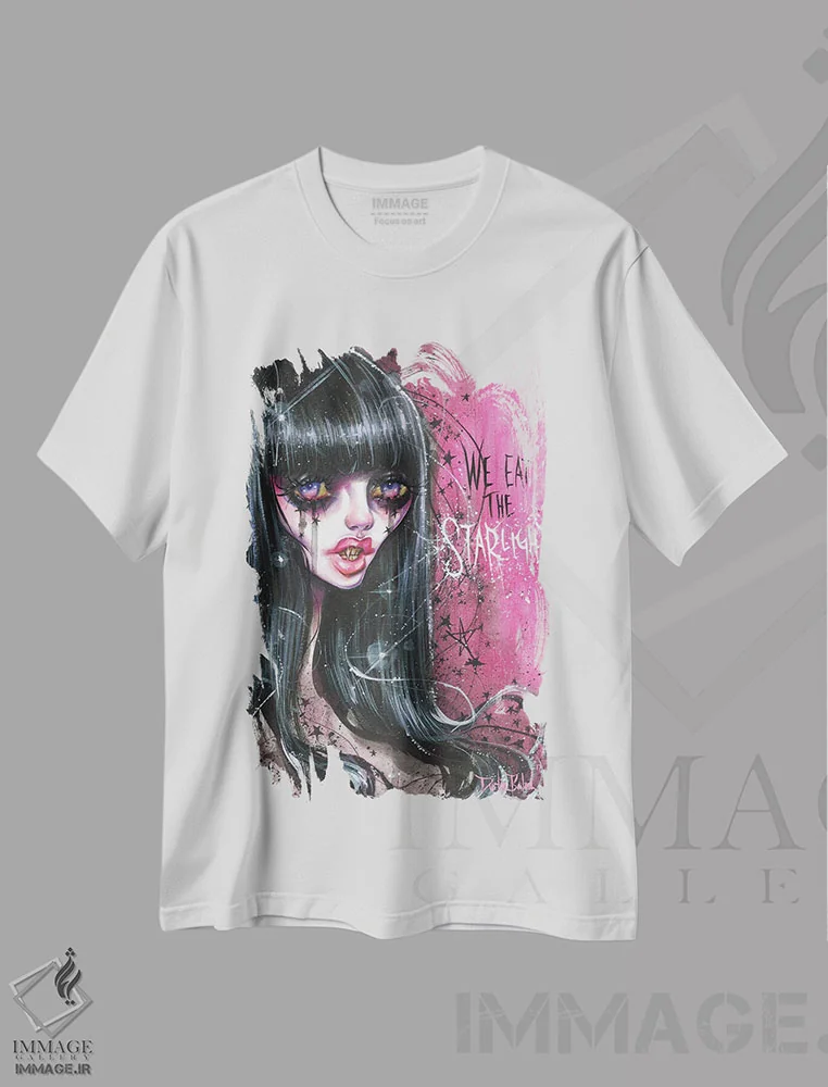 تیشرت سفید طرح دار ویکا استارلایت ومپایر، دکوراسیون جایگزین اثر داستین بیلرد | immage.ir
