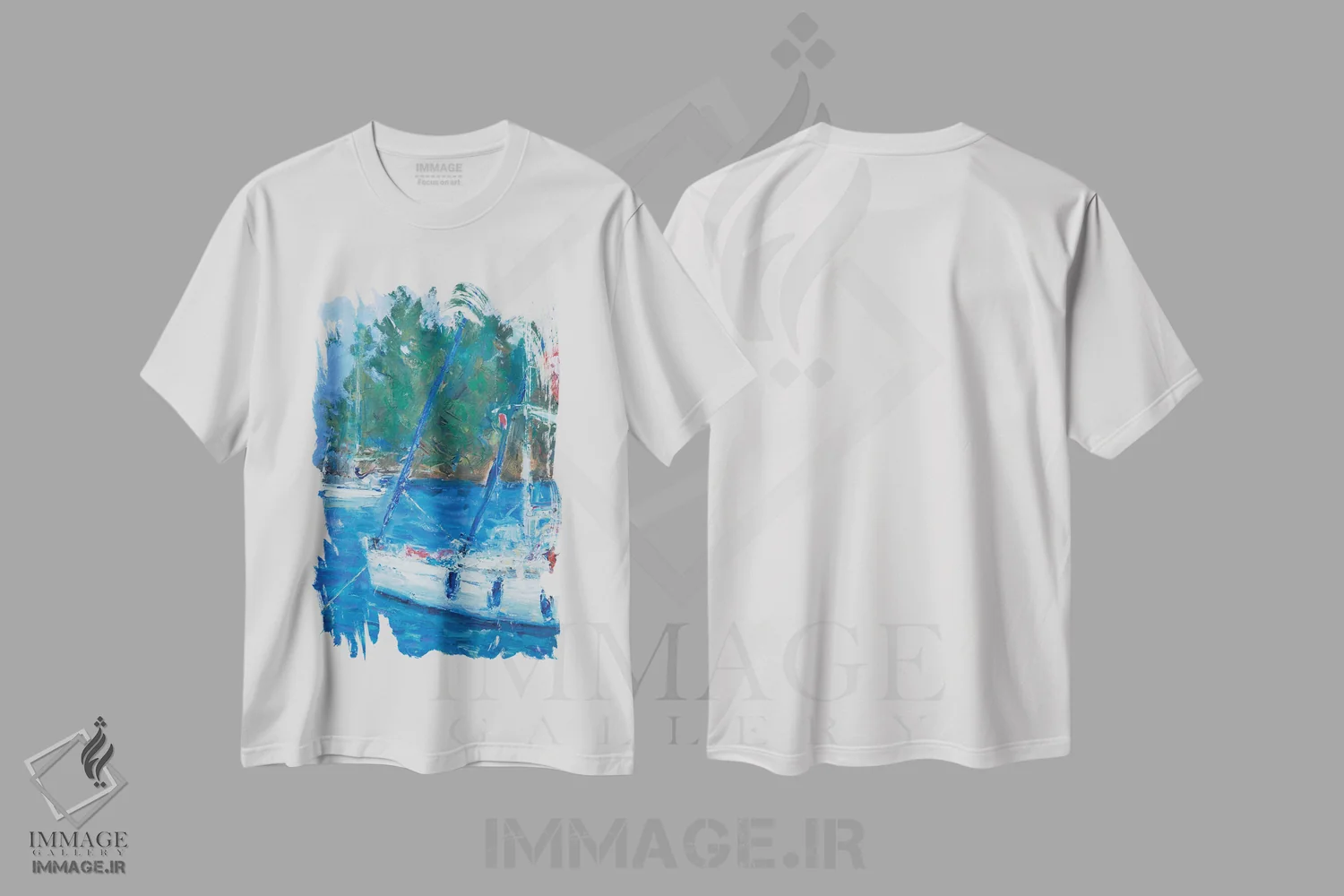 تیشرت سفید طرح دار ما هنوز اینجاییم، دکور معاصر اثر دینا آسه وا | immage.ir