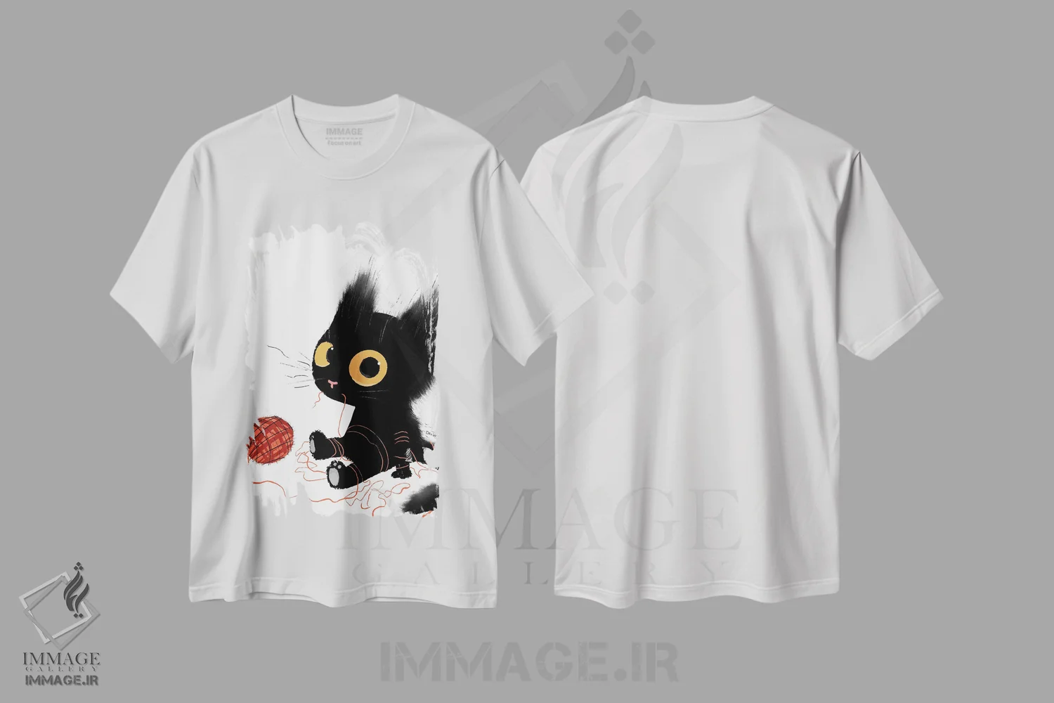 تیشرت سفید طرح دار گربه سیاه با کلاف کاموا، هنر دیجیتال اثر دن تاویس | فروشگاه ایماژ