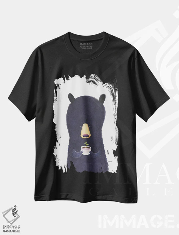 تیشرت مشکی طرح دار خرس و گیاه، مدیوم اثر دن تاویس | فروشگاه ایماژ