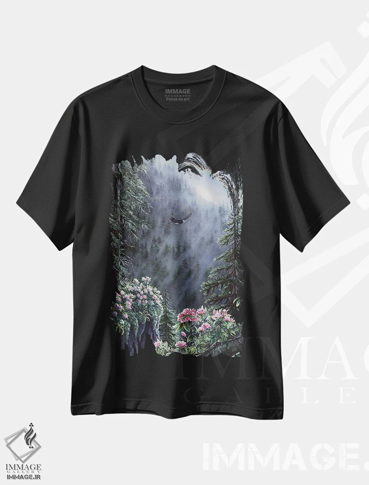 تیشرت مشکی طرح دار لبه نقره ای، هنر فاخر معاصر اثر دکوتا دیت ویلر | immage.ir