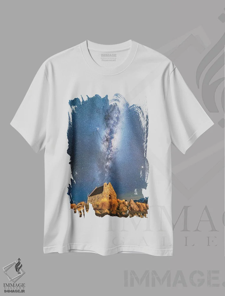 تیشرت سفید طرح دار کلیسای تکاپو سه، نیوزیلند، مدیوم اثر دایسوکه اوئه ماتسو | فروشگاه ایماژ