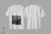 تیشرت سفید طرح دار کوه فوجی چهار، مدیوم اثر دایسوکه اوئه ماتسو | immage.ir